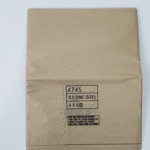 Simplicity Sewing Patterns for Dummies Fleece Blankets & More, One Size - Picture 9 of 9